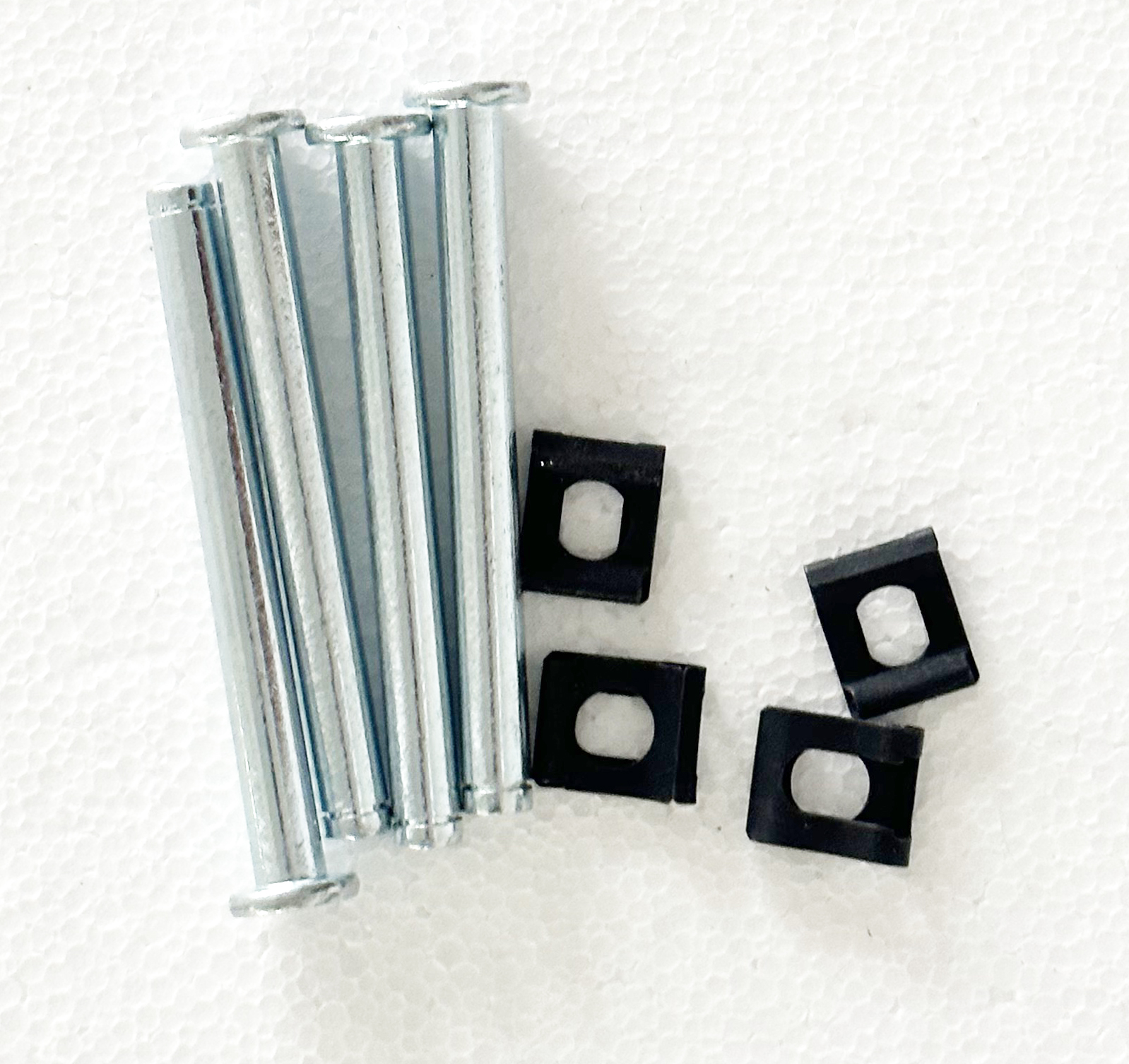 FREIGHTLINER | STERLING RADIATOR: 2004-2007 M2, 106 BUSINESS CLASS: 2005-2007 STERLING Q